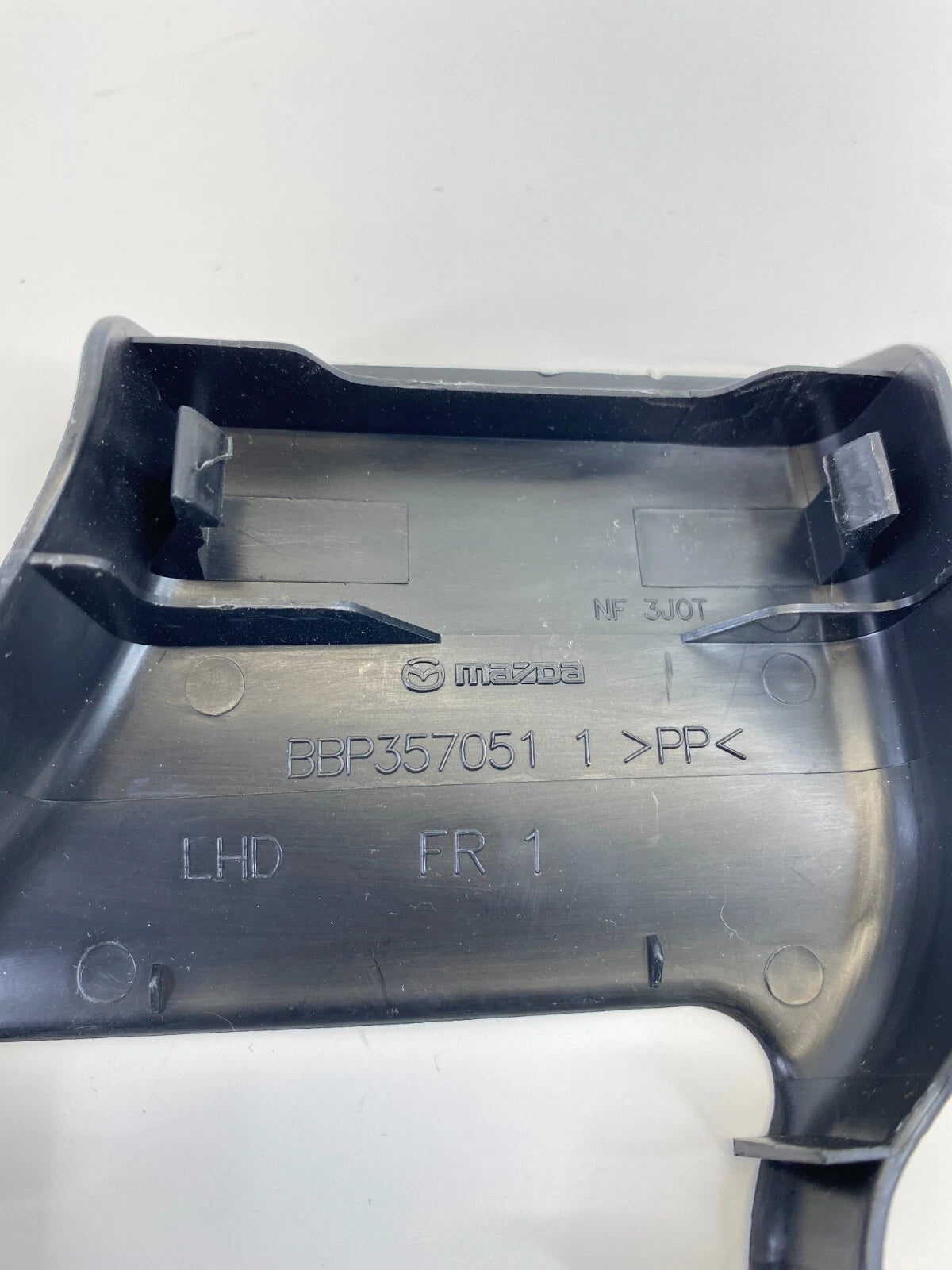 2011-2013 MAZDA 3 MAZDA3 REAR RIGHT SEAT TRACK REAR INNER COVER CAP BBP357051