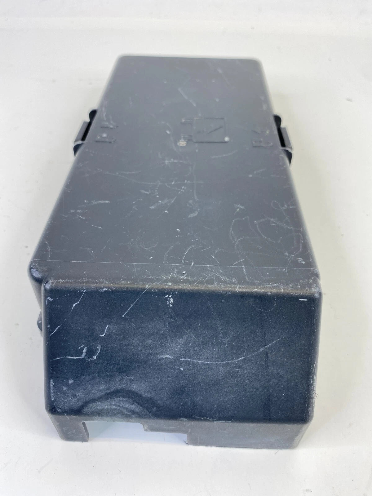 2005-2010 PONTIAC G6 3.5L A/T UNDER HOOD FUSE BOX COVER LID CAP 13517826 OEM