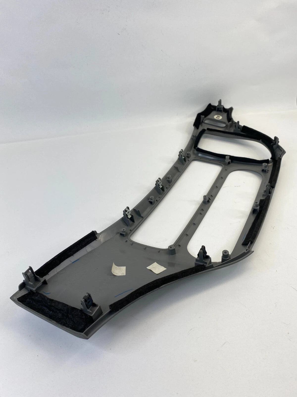 05-10 HONDA ODYSSEY CENTER DASH A/C CLIMATE CONTROL TRIM BEZEL 77250-SHJ-A2-20