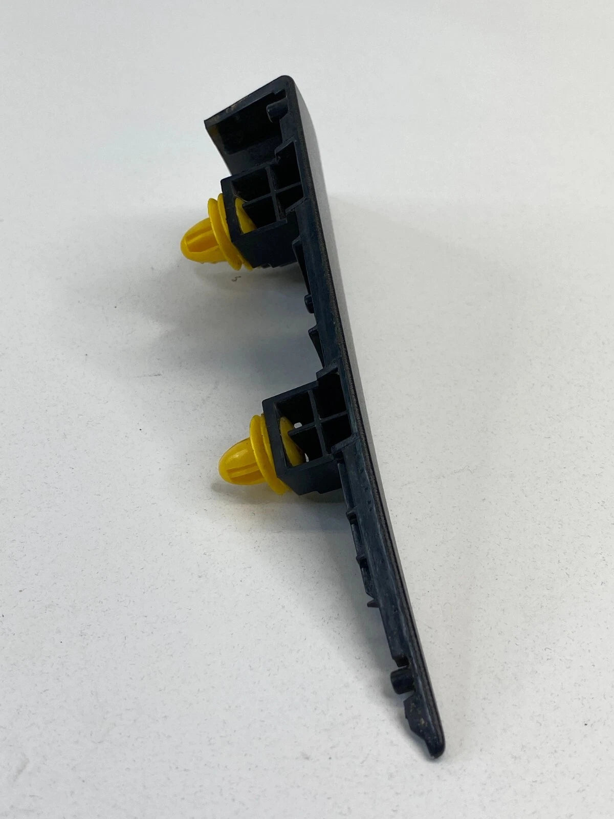 2011-2014 HYUNDAI SONATA FRONT RIGHT EXTERIOR FENDER PILLAR MOLDING 86191-3S000