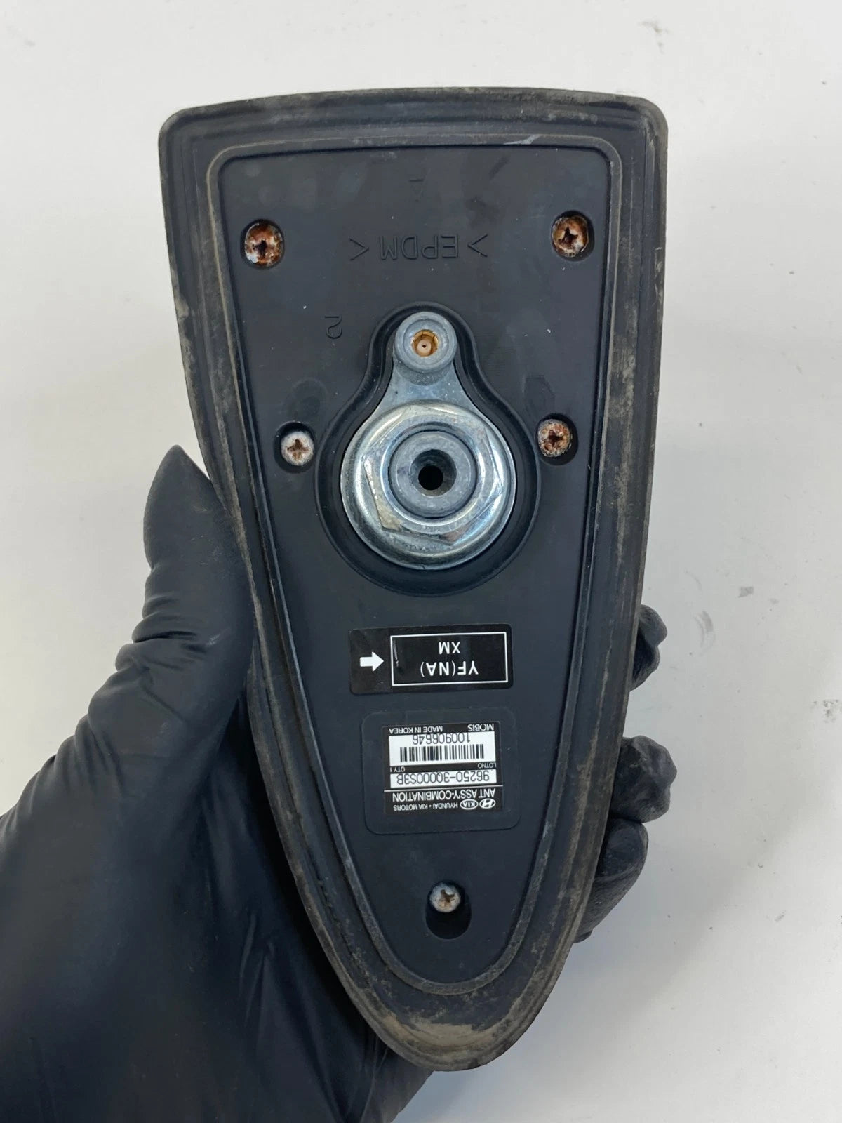 2011 2012 HYUNDAI SONATA ROOF MOUNT SHARK RADIO MAST ANTENNA 96250-3Q000 OEM