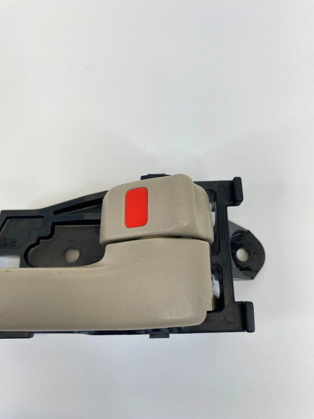 1997 98 99 00 2001 LEXUS ES300 FRONT RIGHT PASSENGER INSIDE INNER DOOR HANDLE