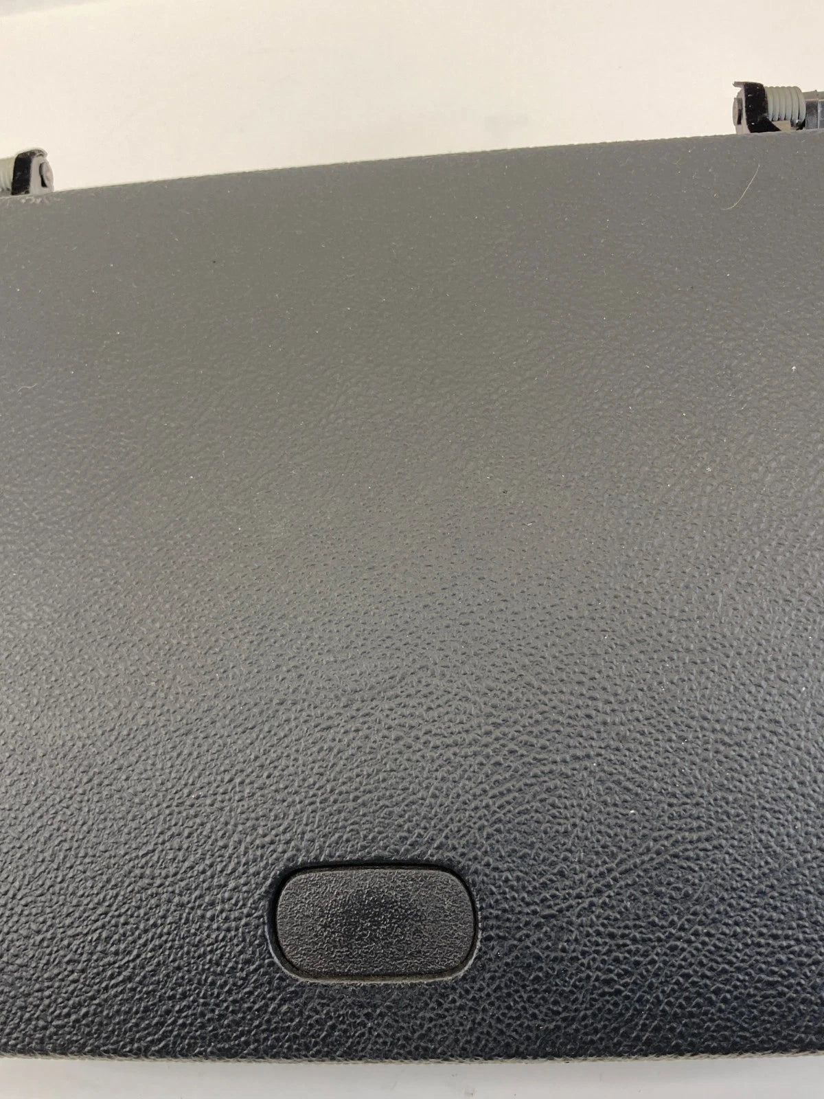 07-11 CHEVROLET HHR CENTER UPPER DASH STORAGE CUBBY COMPARTMENT EBONY 15846500