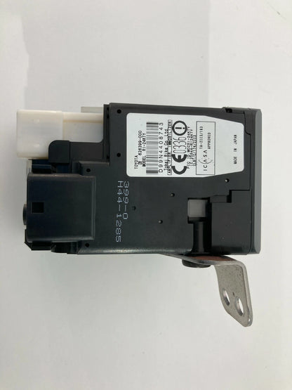 04-05 TOYOTA PRIUS 1.5L CVT IGNITION STARTER KEY HOLDER AMPLIFIER INMMOBILIZER