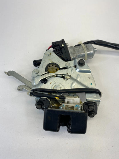 2003 2004 TOYOTA SIENNA REAR TRUNK HATCH LIFTGATE LATCH LOCK ACTUATOR UNIT OEM