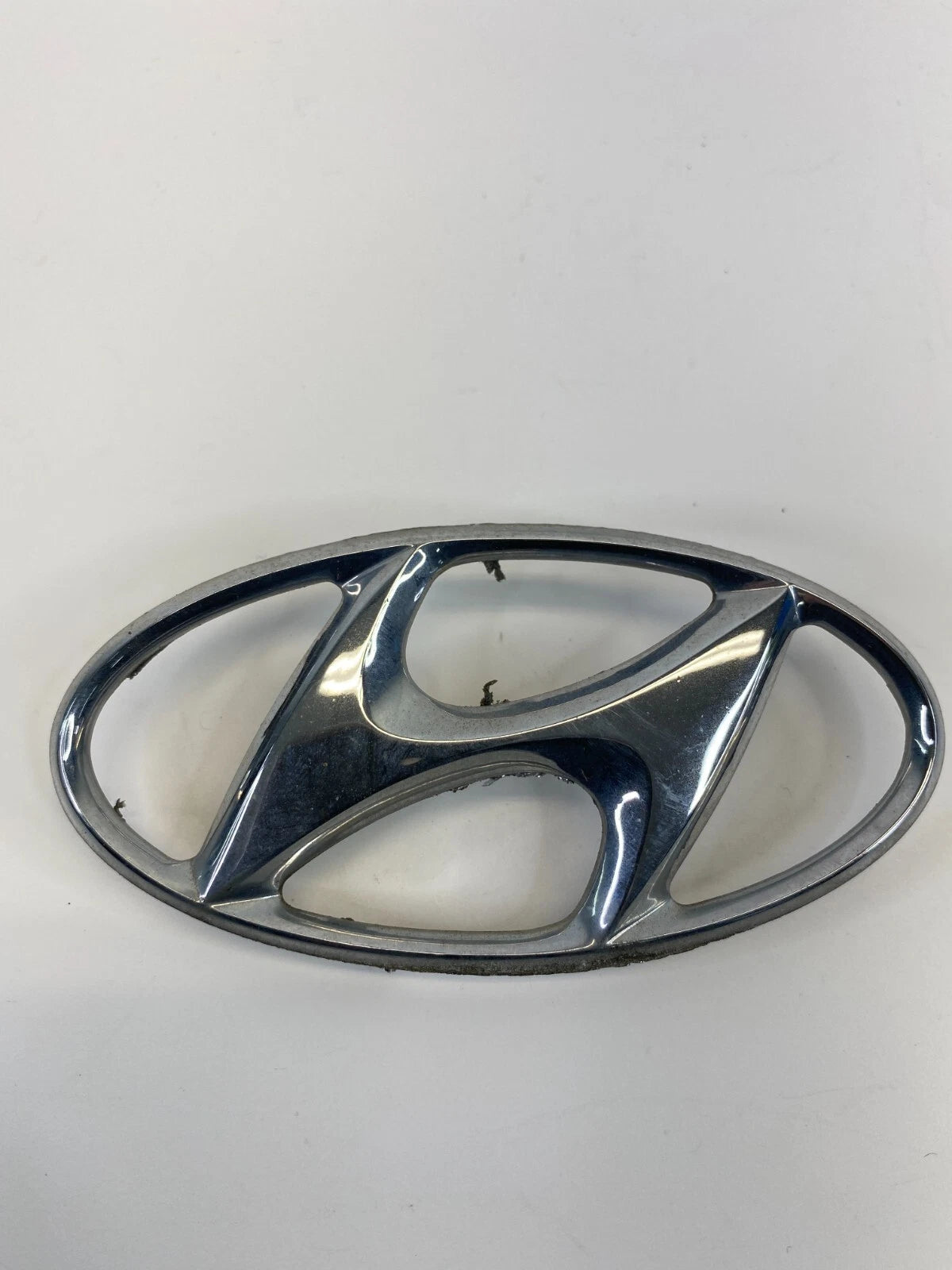 2002-2005 HYUNDAI SONATA V6 REAR TRUNK DECK LID LOGO EMBLEM BADGE SET OEM