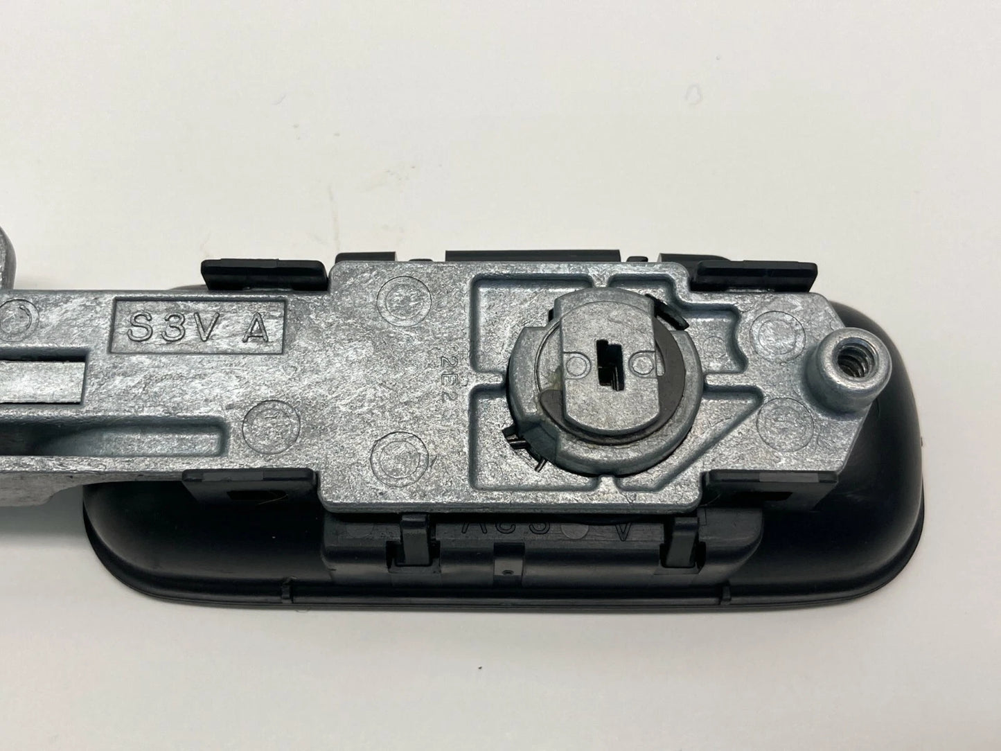 2001 2002 2003 2004 2005 2006 ACURA MDX GLOVE BOX LATCH LOCK DOOR HANDLE OEM