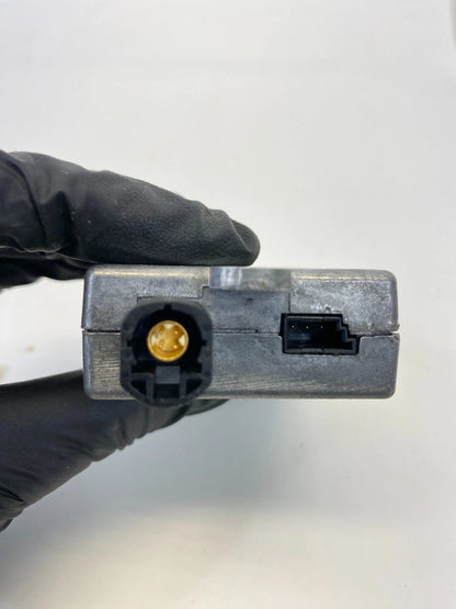 2007 2008 BMW 328XI USB INTERFACE HUB ADAPTER CONTROL MODULE UNIT 9123739-01 OEM