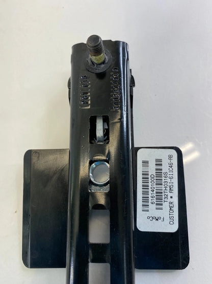 2012-2018 FORD FOCUS FRONT SIDE SEAT BELT HEIGHT ADJUSTER AM51-611C46-AB OEM