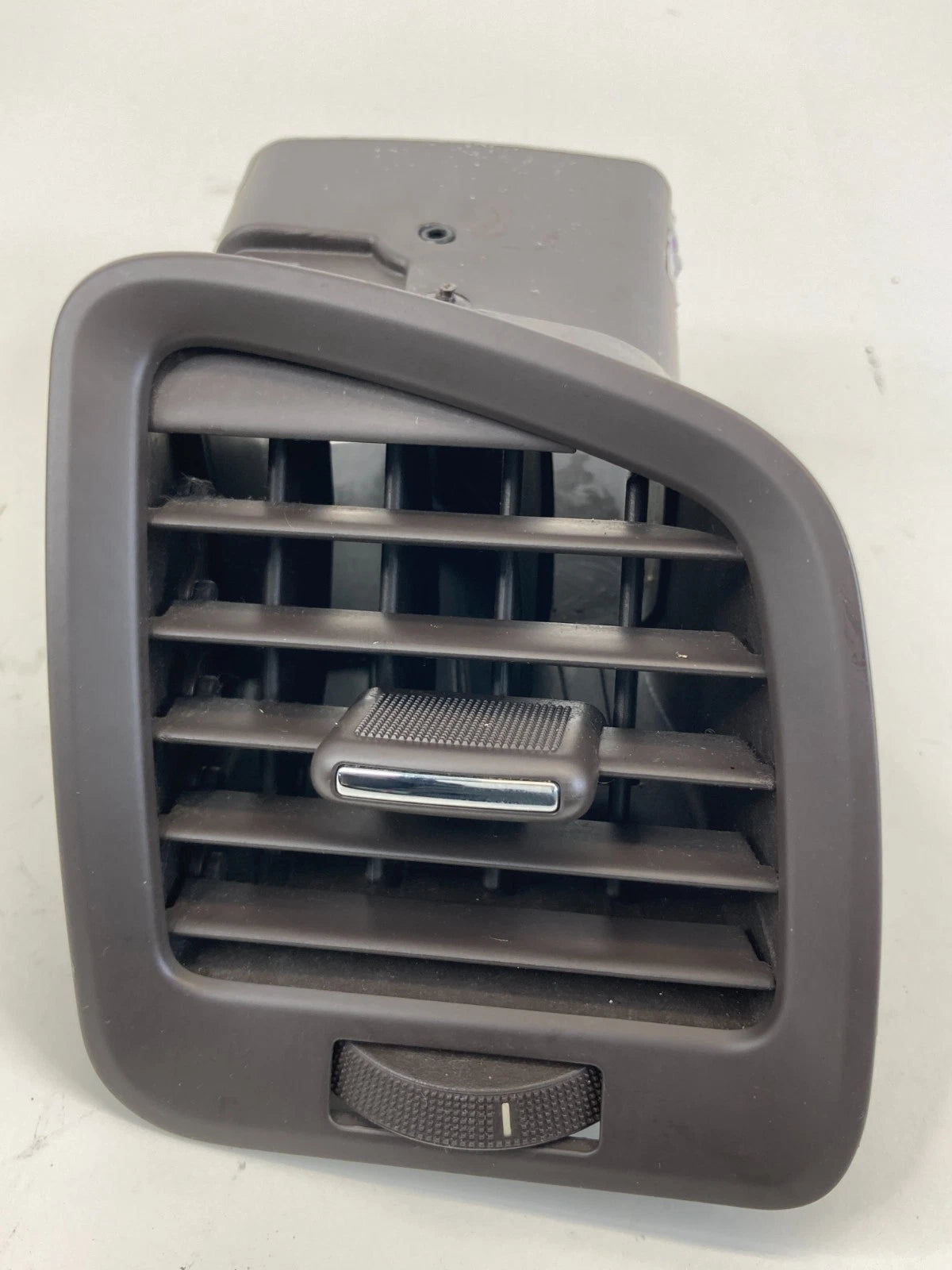 2011-2017 BUICK REGAL DASH RIGHT PASSENGER SIDE A/C AIR VENT OUTER 13321922 OEM