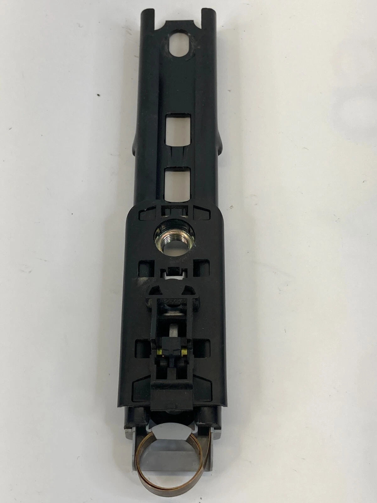 06 07 MERCEDES-BENZ ML500 FRONT LEFT SIDE SEAT BELT HEIGHT ADJUSTER A2118600688
