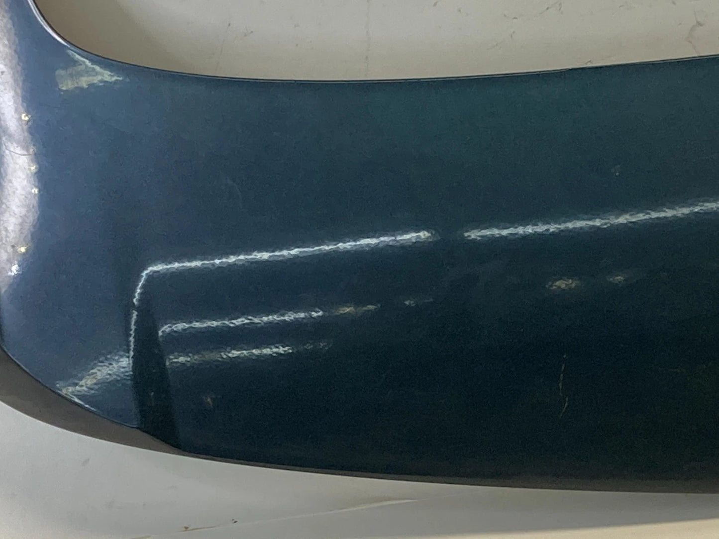 2010-2017 GMC TERRAIN TRUNK HATCH TAILGATE SPOILER WING W/ THIRD BRAKE LIGHT OEM