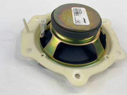 99-03 INFINITI QX4 REAR RIGHT SIDE AUDIO BOSE SPEAKER DOOR 28156-1W300 OEM