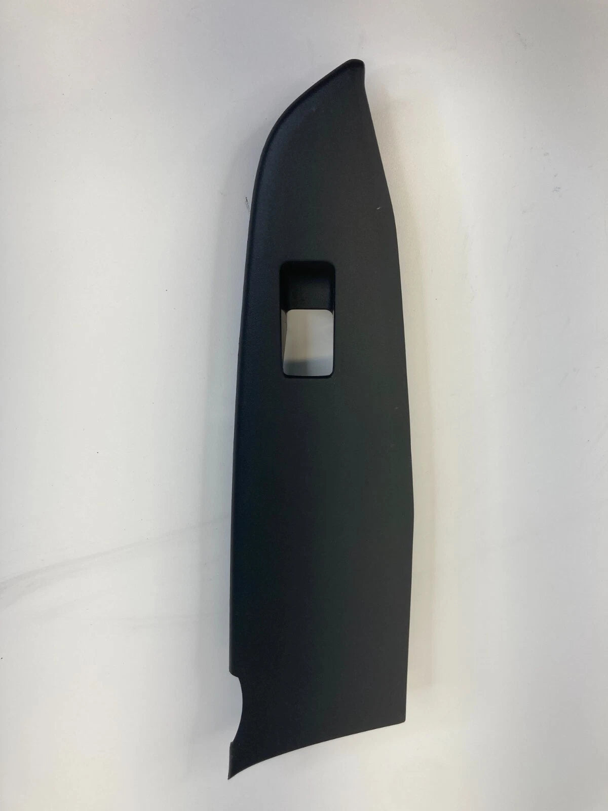 2010 2011 2012 MAZDA CX-7 FRONT RIGHT SIDE DOOR WINDOW SWITCH COVER TRIM BEZEL