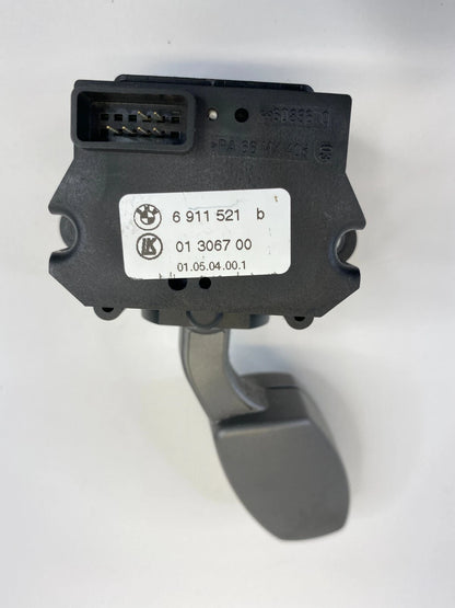 2002-2005 BMW 745I 745LI STEERING COLUMN CRUISE CONTROL SWITCH 6911521 OEM