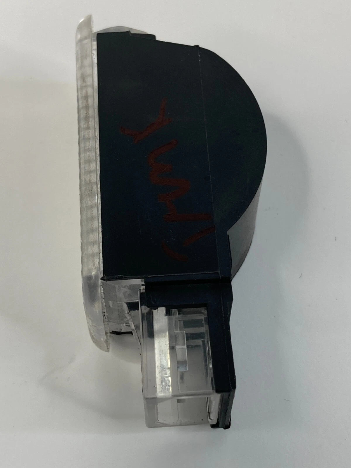 2009-2012 AUDI A4 QUATTRO REAR TRUNK FLOOR COURTESY LIGHT LAMP 4B094741 OEM