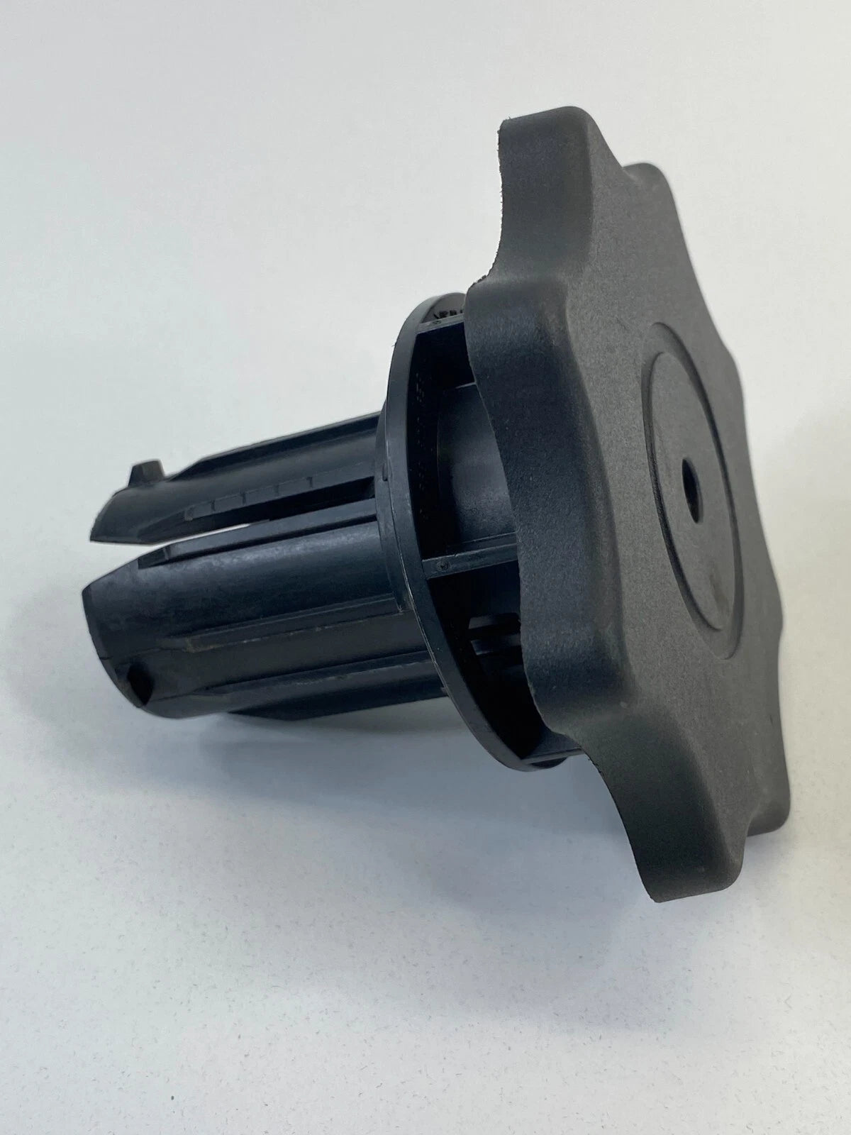 05 06 07 08 AUDI A4 A4 QUATTRO SPARE TIRE WHEEL MOUNT BOLT NUT RETAINER HOLDER