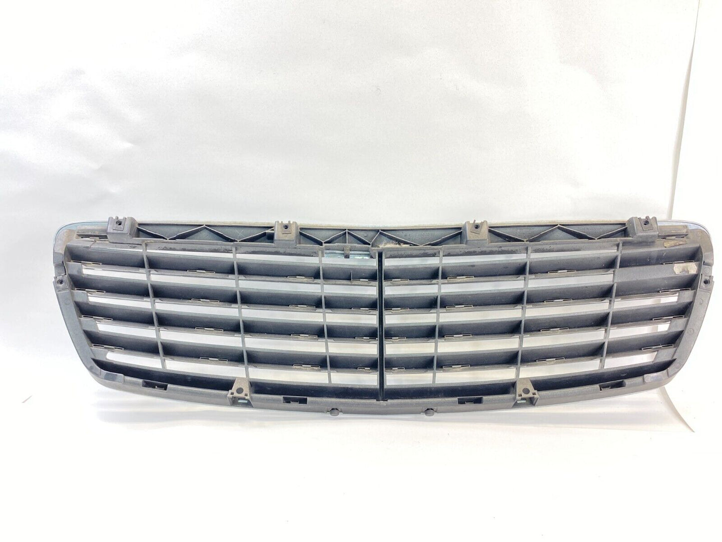 2003-2006 Mercedes-Benz E 500 Front Hood Upper Grill Grille A2118800383 OEM