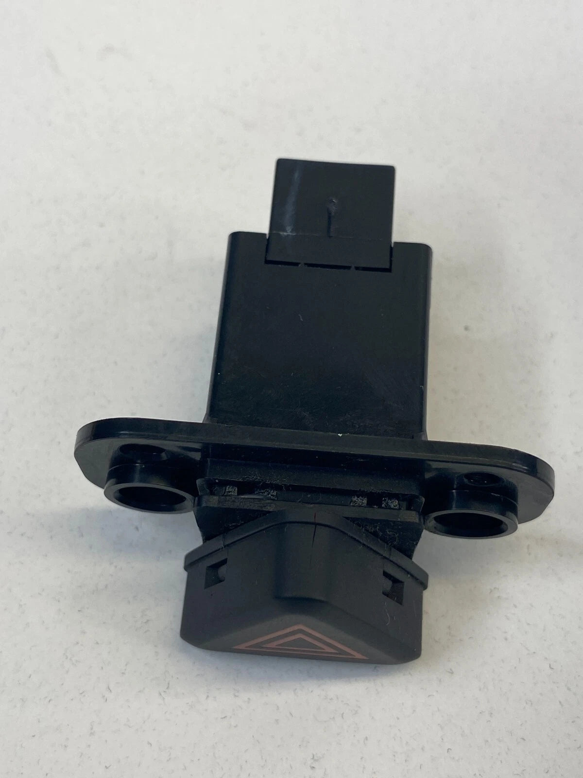 2011-2016 CHEVROLET CRUZE EMERGENCY LIGHT WARNING HAZARD SWITCH BUTTON 95214143
