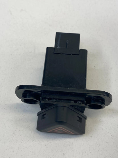 2011-2016 CHEVROLET CRUZE EMERGENCY LIGHT WARNING HAZARD SWITCH BUTTON 95214143
