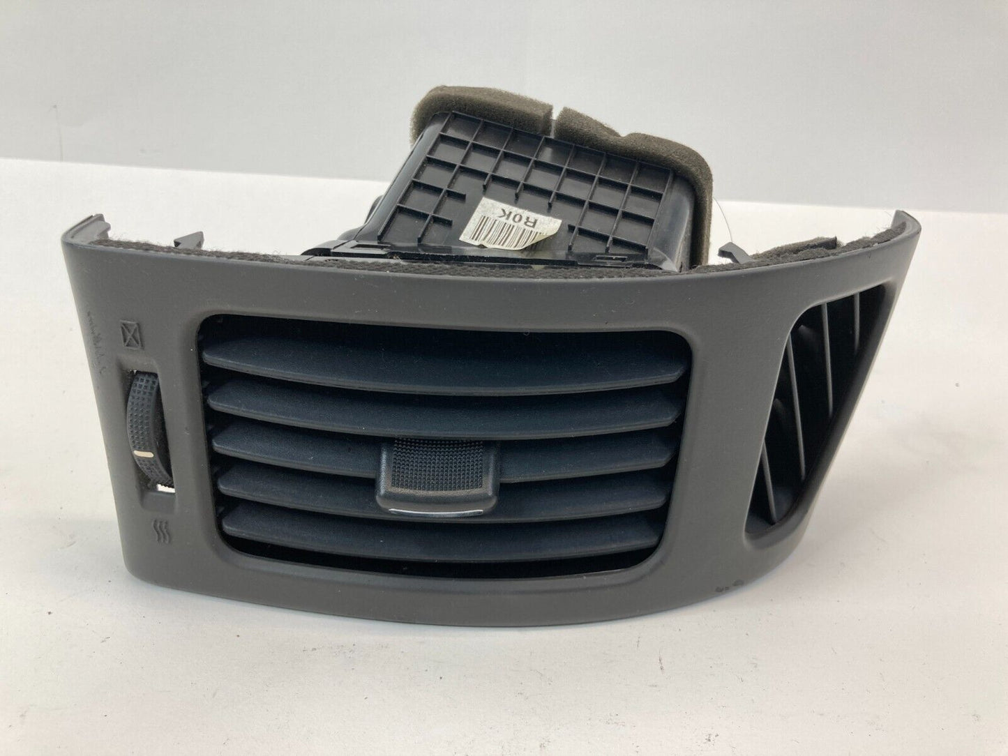 2007-2009 Hyundai Elantra Right Pass Side Dash AC Air Vent Grille 97490-2H000