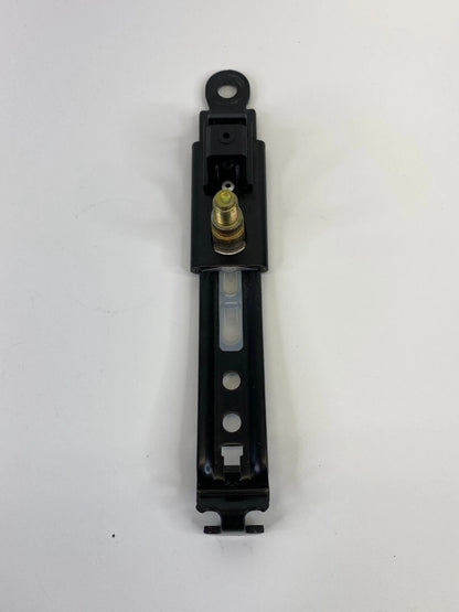 02 03 LEXUS ES300 04-06 ES330 RIGHT SIDE SEAT BELT HEIGHT ADJUSTER D526001 OEM