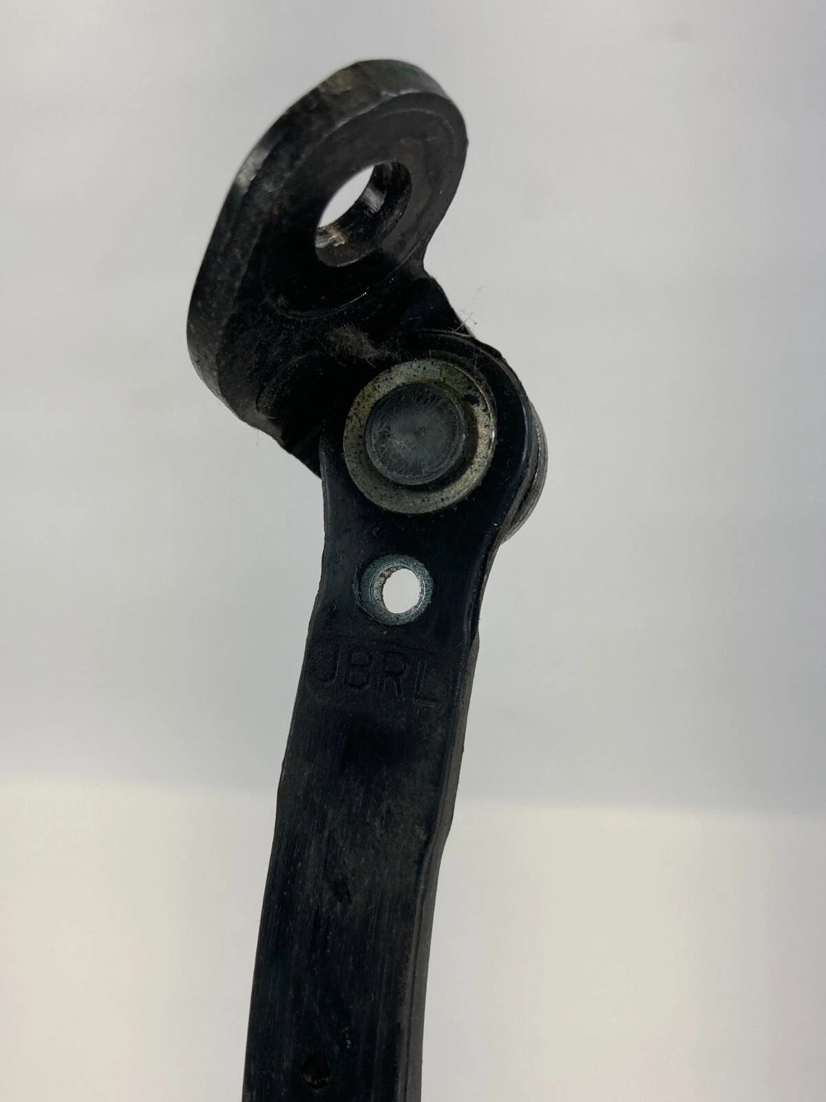 2006-2011 HYUNDAI ACCENT SEDAN REAR RIGHT SIDE DOOR LOCK CHECK STOPPER STRAP OEM