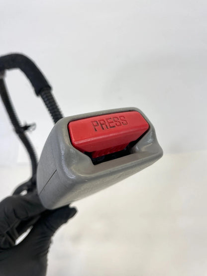 2006-2010 KIA OPTIMA FRONT RIGHT PASSENGER SIDE SEAT BELT BUCKLE ASSY OEM