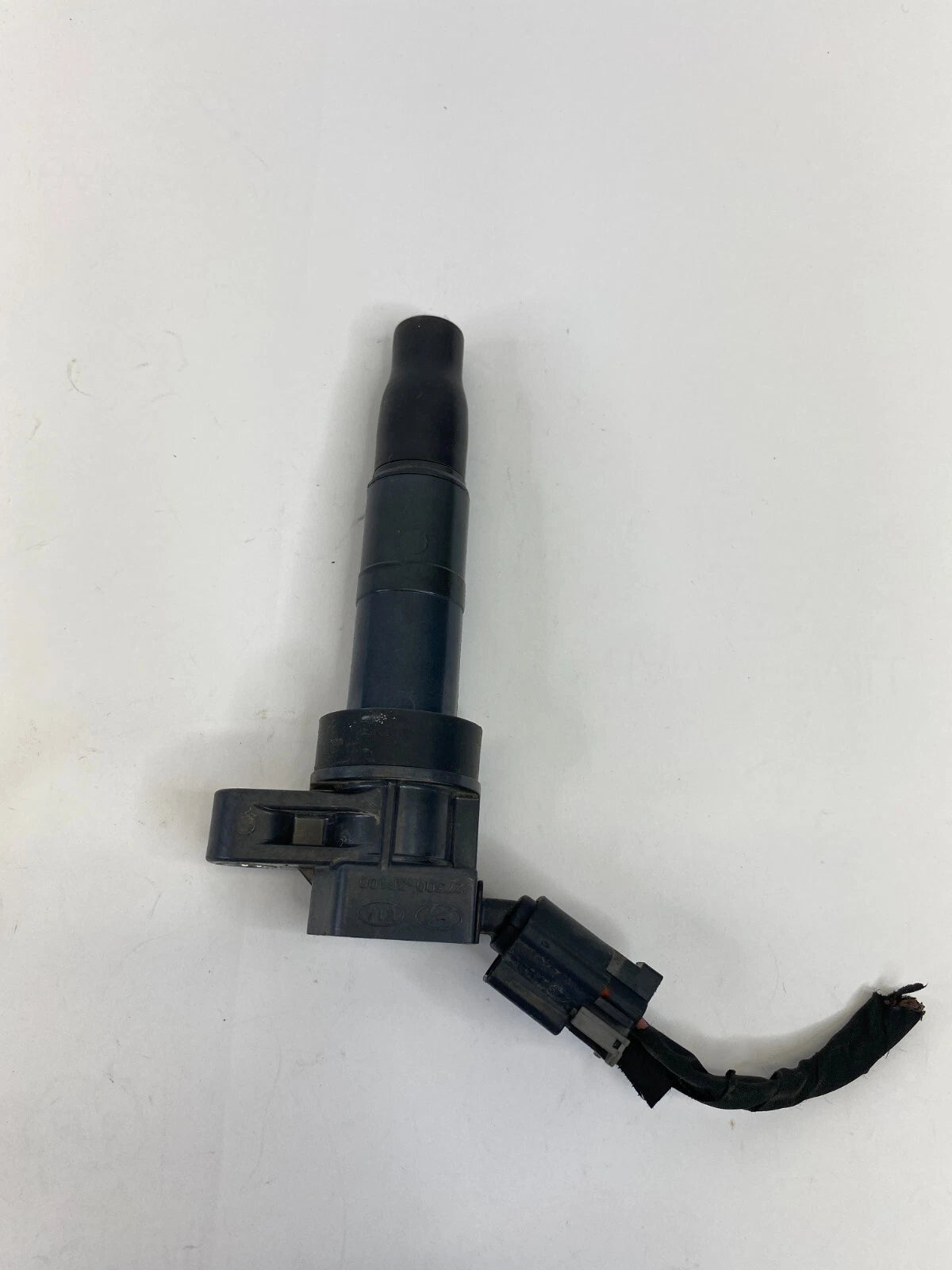 2010 11 12 2013 KIA FORTE 2.0L ENGINE IGNITION COIL IGNITOR 27300-3F100 OEM