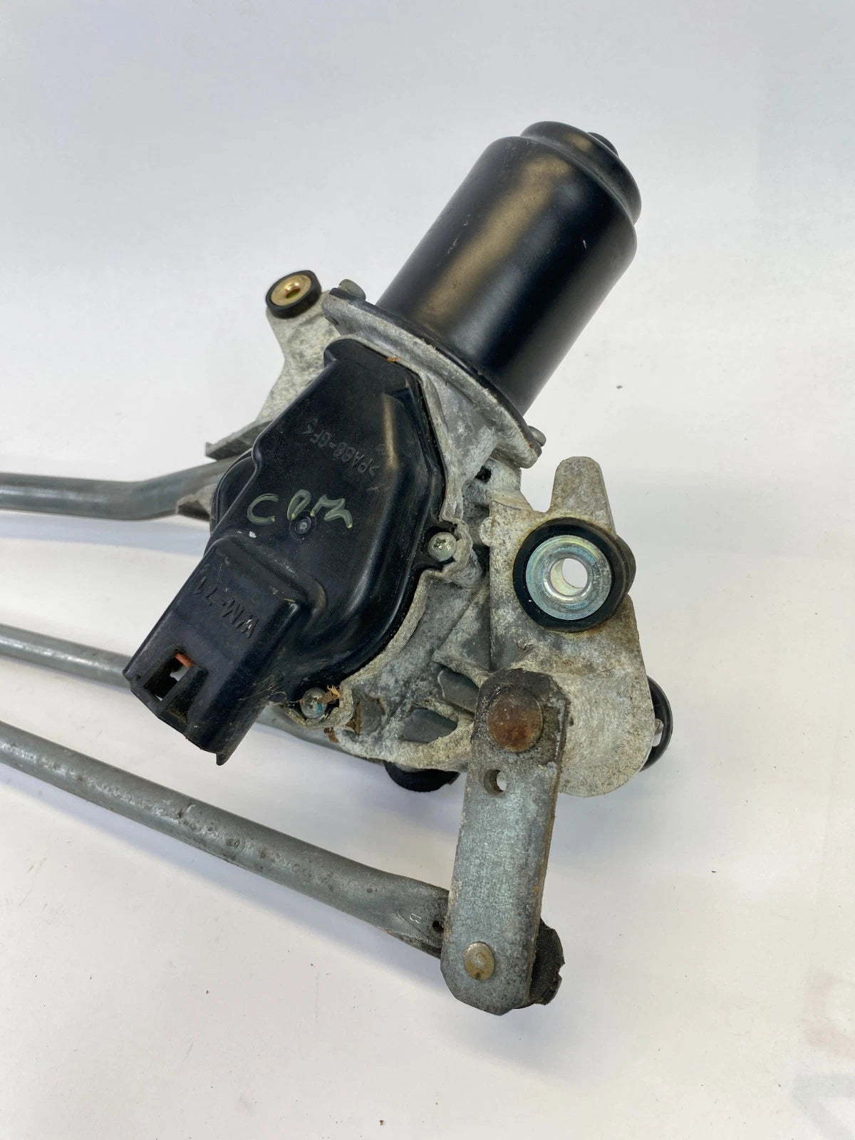 2001-2004 HONDA CIVIC COUPE FRONT WINSHIELD WIPER MOTOR LINKAGE TRANSMISSION OEM