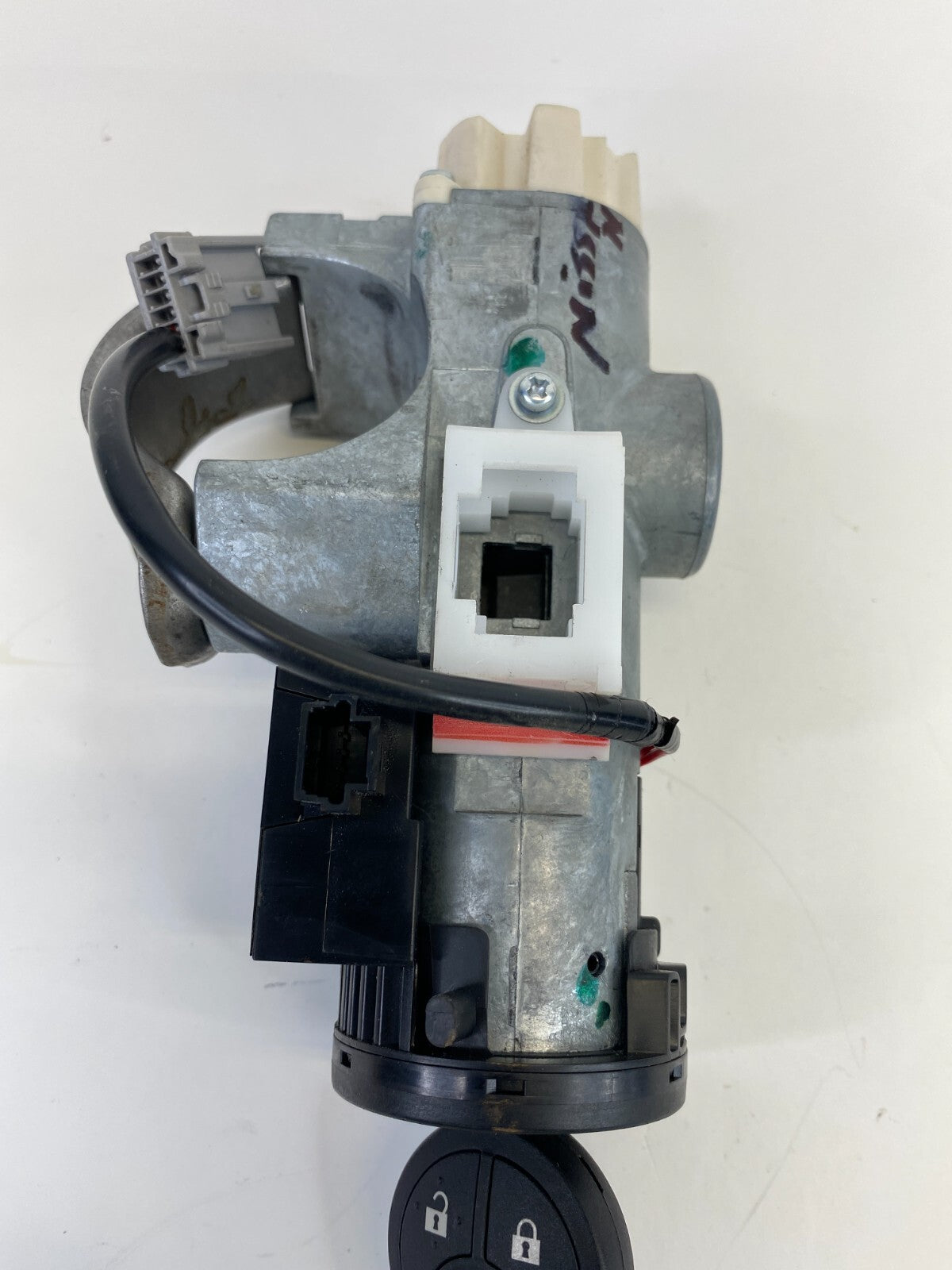 13-19 Nissan Sentra 10-12 Versa Ignition Switch Lock Cylinder & Key 21669775-7