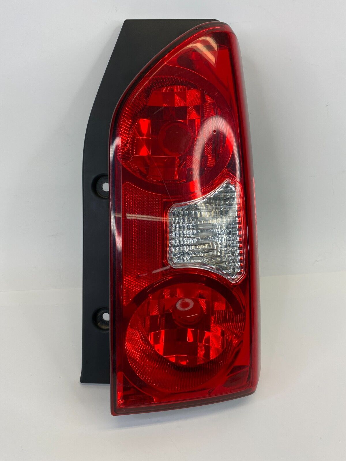 2005-2015 Nissan Xterra Rear Right Passenger Side Tail Light Taillight OEM