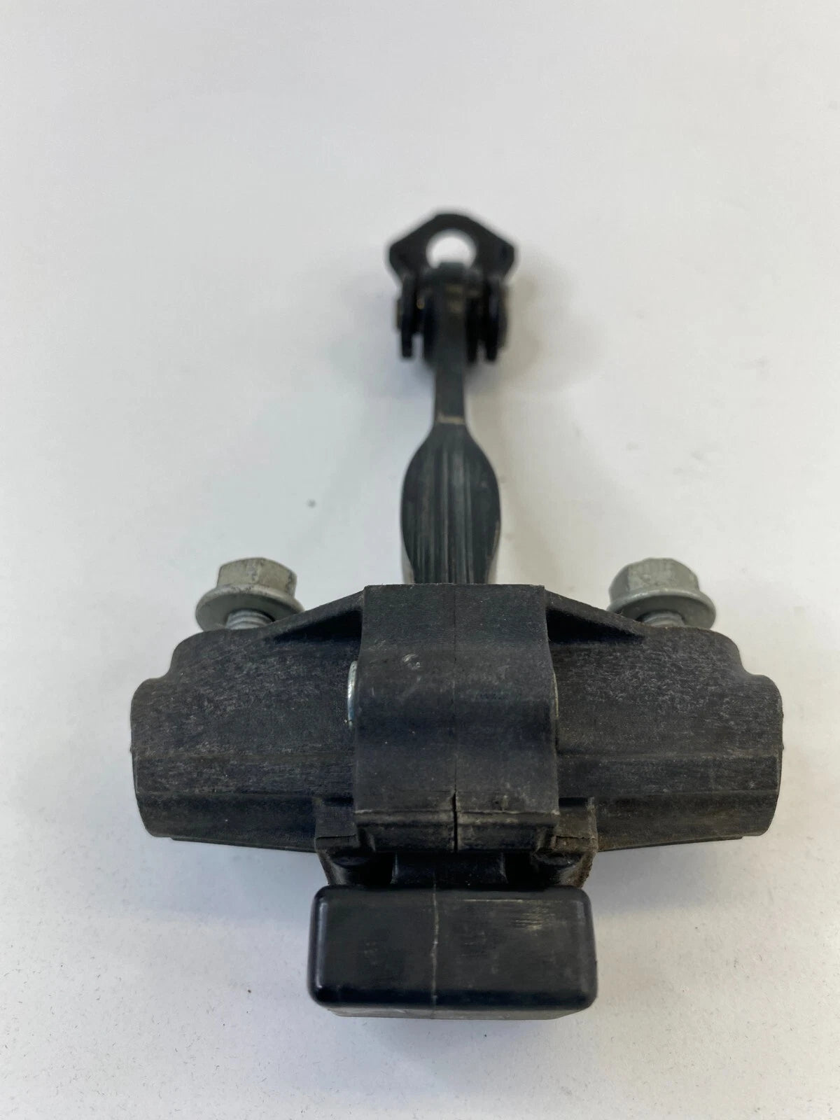 2006-2011 FORD FOCUS SEDAN REAR LEFT DRIVER SIDE DOOR LOCK CHECK STOP STOPPER