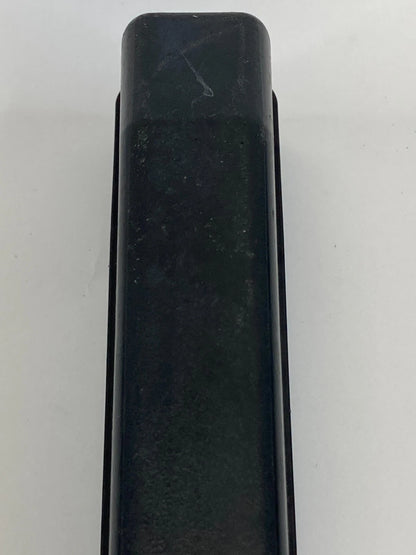 04-12 MITSUBISHI GALANT 2.4L AT ENGINE RELAY BOX COMPARTMENT CAP COVER MR502417