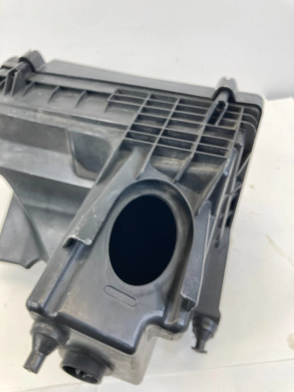 2008-2012 LAND ROVER LR2 3.2L AIR INTAKE CLEANER BOX FILTER HOUSING ASSY OEM