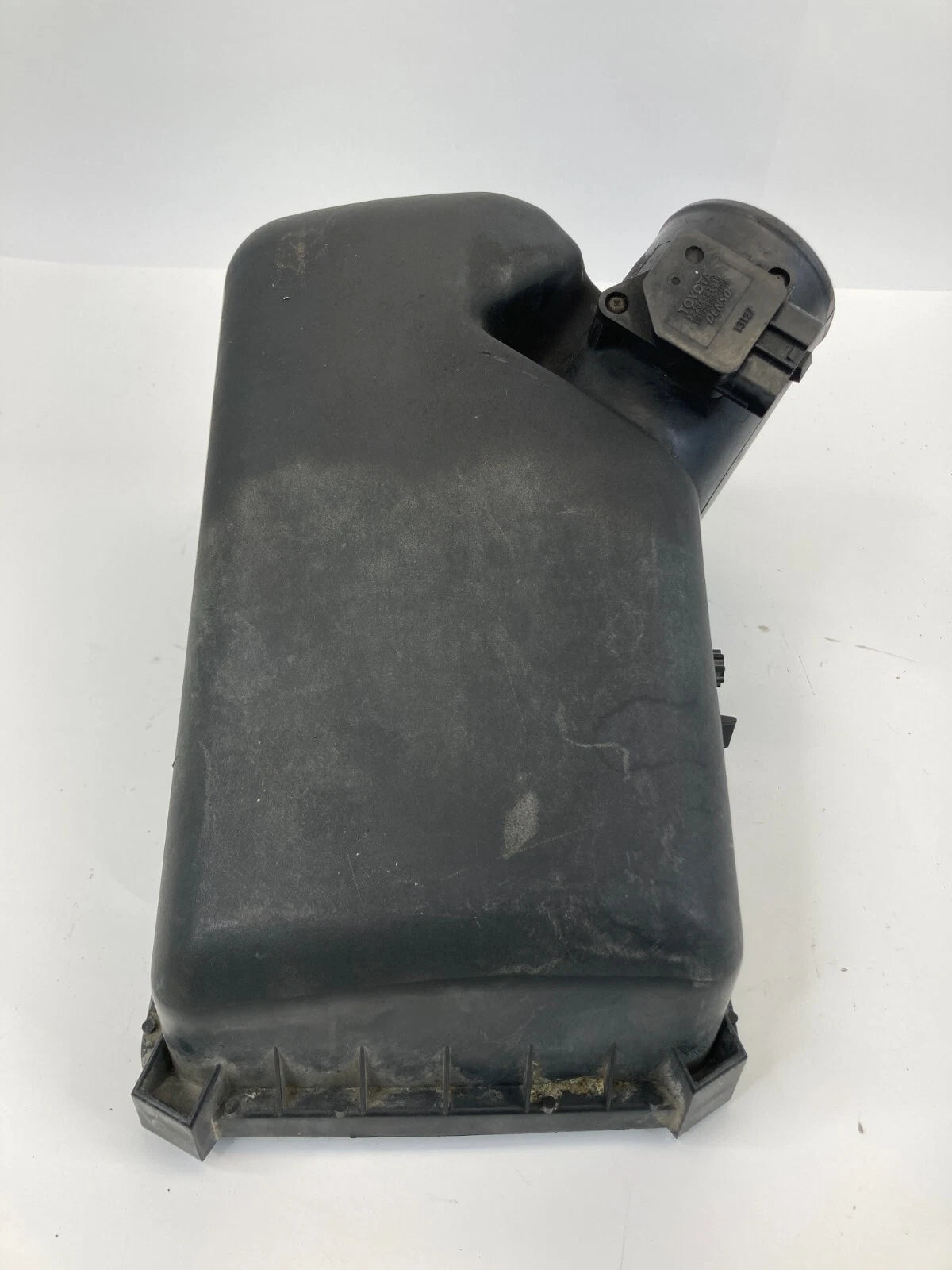 2002 2003 TOYOTA SOLARA 2.4L L4 AIR INTAKE CLEANER BOX UPPER COVER W MASS SENSOR