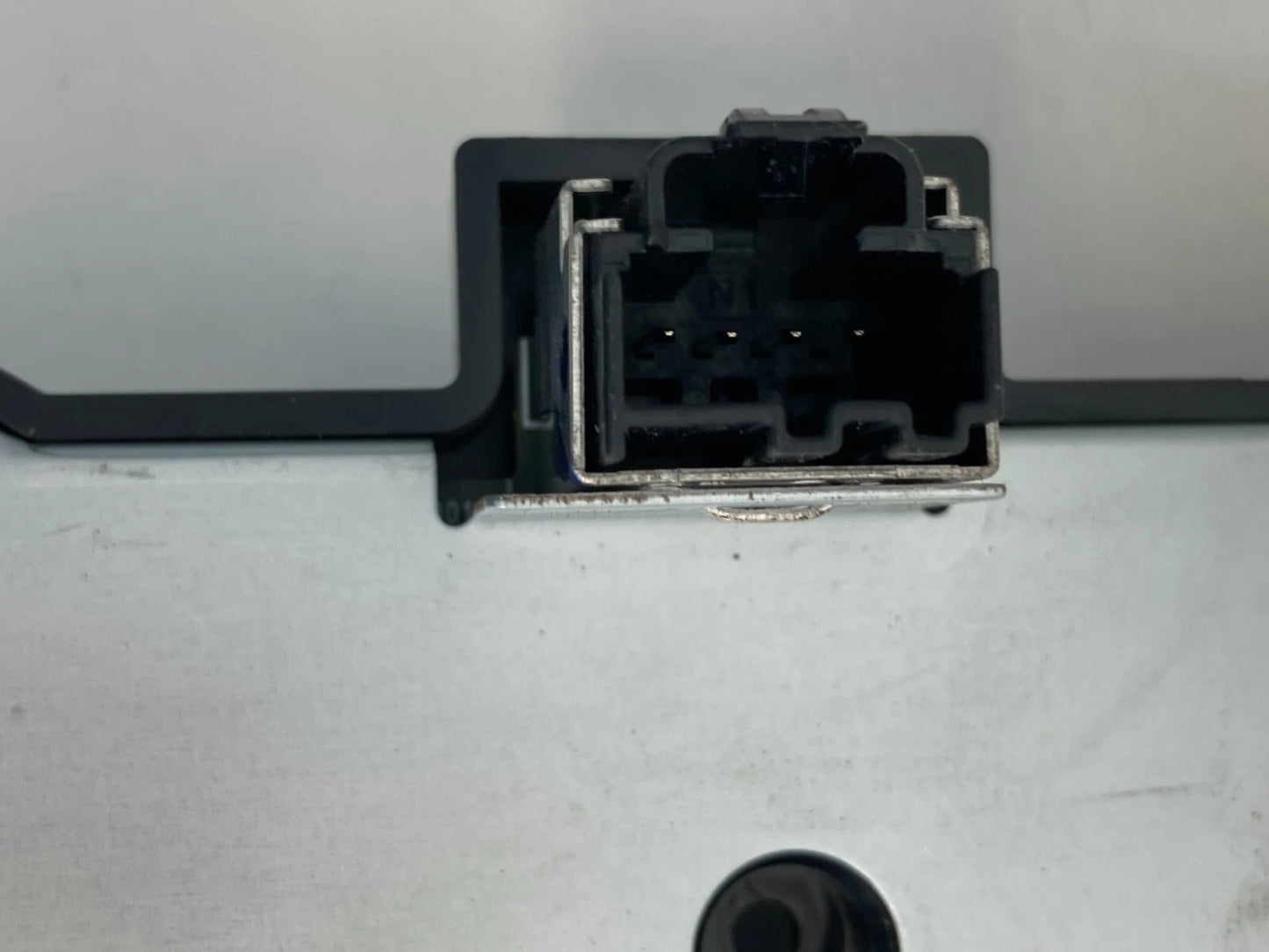 2009 2010 2011 Ford Focus Radio Audio Control Faceplate Panel Unit 9S4T18A802AA