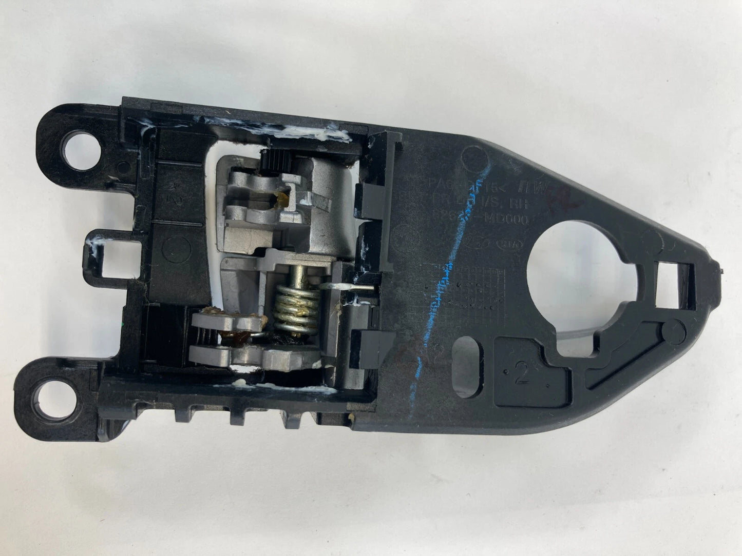 11-16 HYUNDAI ELANTRA FRONT RIGHT PASSENGER SIDE INTERIOR DOOR HANDLE 82623MD000