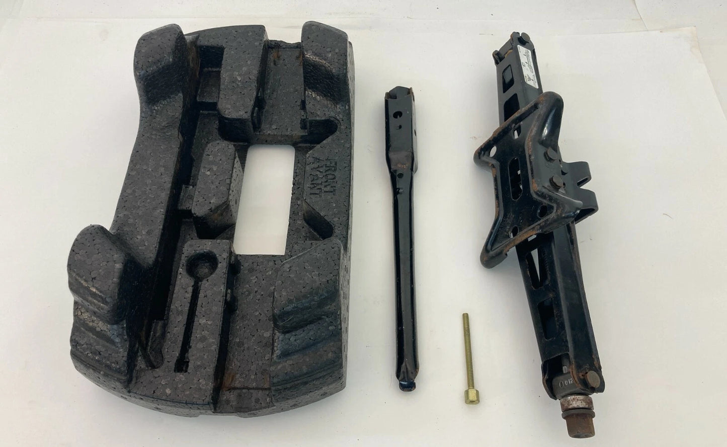 2006 2007 CHEVY IMPALA MONTE CARLO EMERGENCY SPARE TIRE JACK & TOOLS WHEEL SET