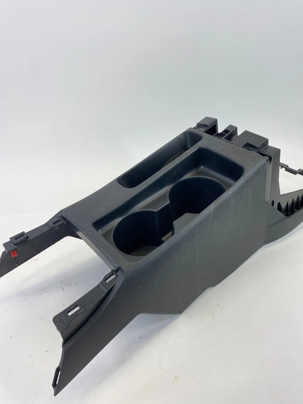 18-25 OUTLANDER SPORT CENTER CONSOLE PANEL BEZEL TRIM & CUP HOLDER 8041A095 OEM