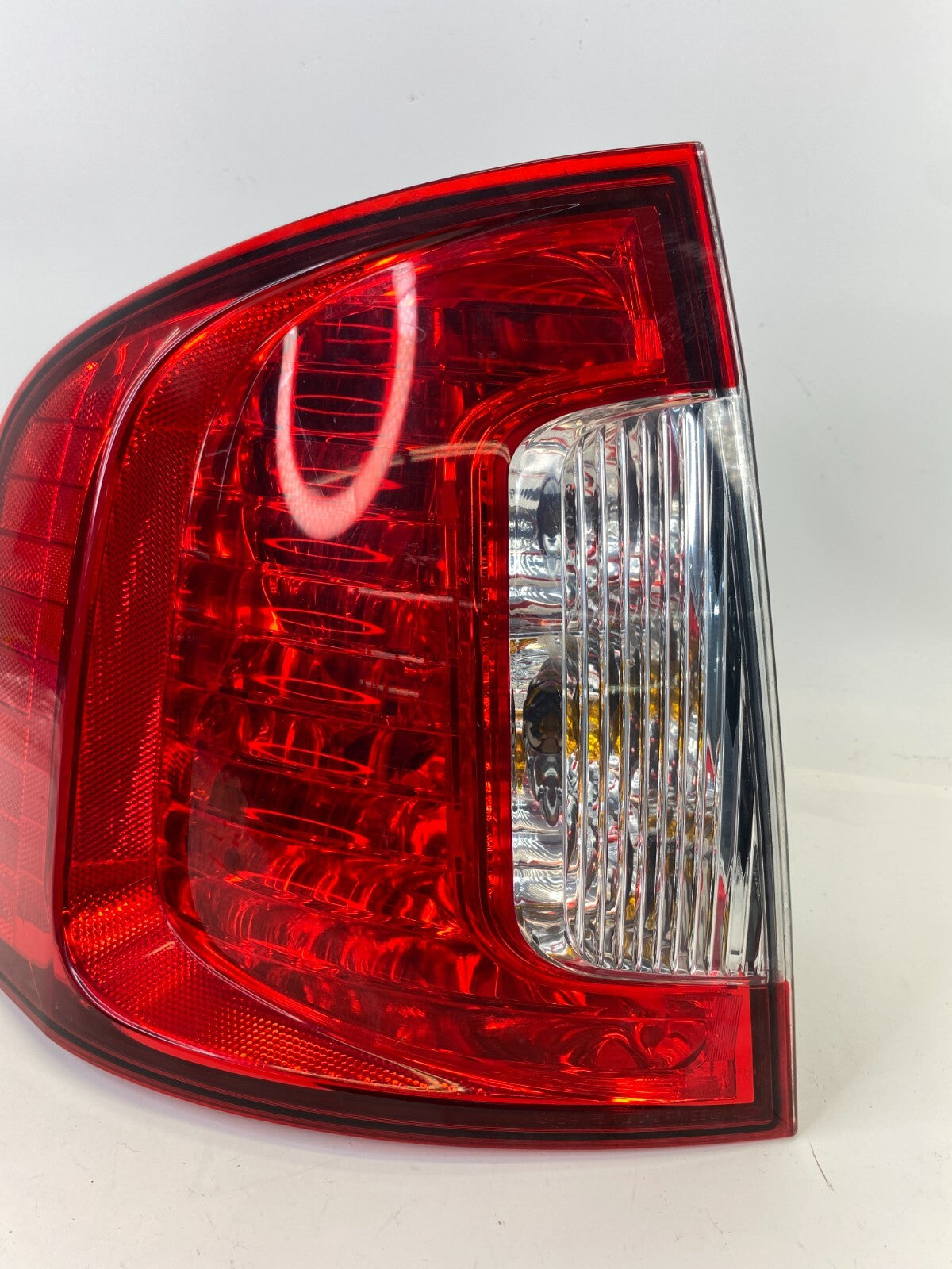 2011-2014 Ford Edg Rear Left Side Tail Light Taillight Taillamp BT43-13B505-AD