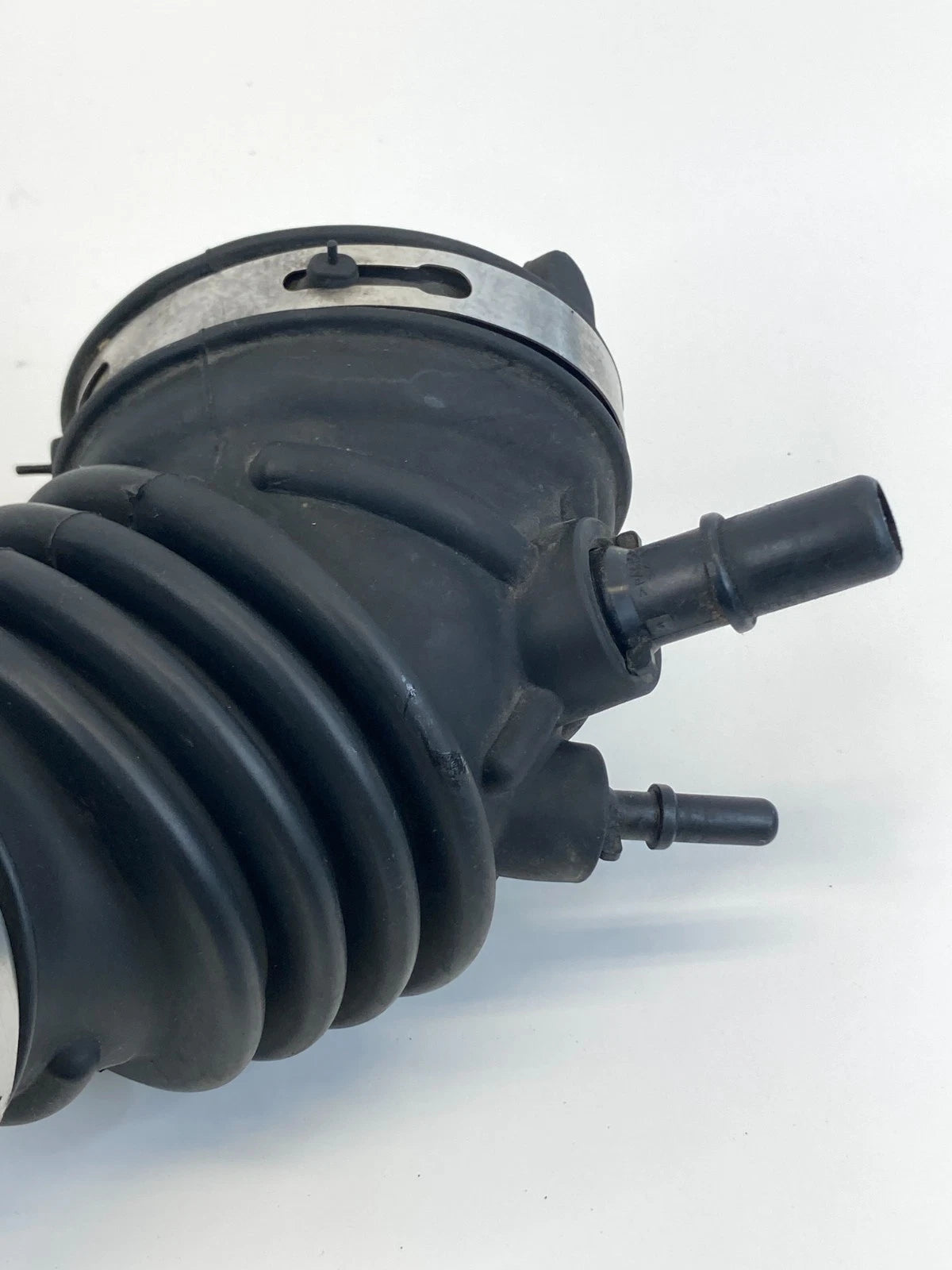 2012-2018 Ford Focus 2.0L Air Intake Connector Hose Tube Duct BV61-9C623-AD OEM