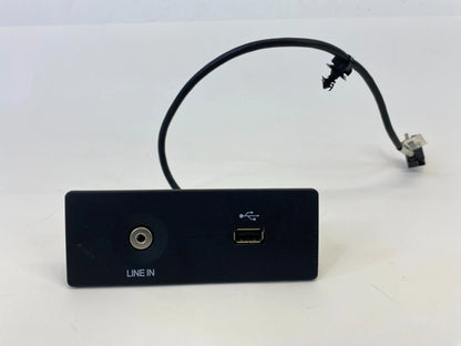 2013-2016 FORD ESCAPE CENTER CONSOLE AUDIO USB AUX AUXILIARY JACK SOCKET PORT