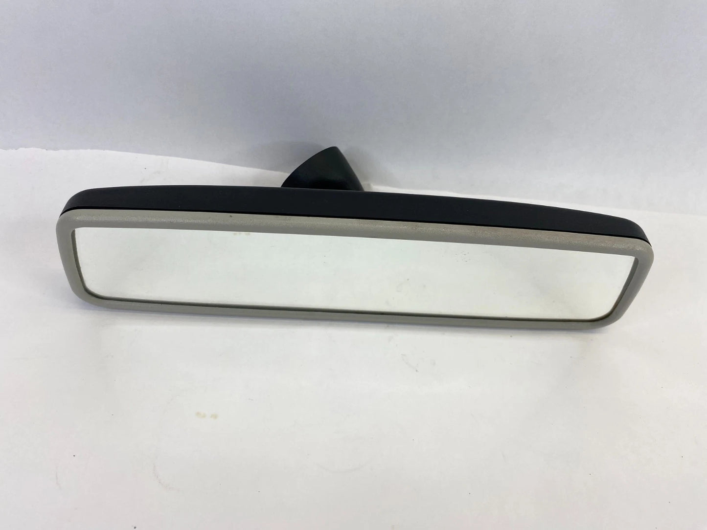 2011-2018 VW VOLKSWAGEN JETTA INTERIOR INSIDE REAR VIEW MIRROR E9014026 OEM