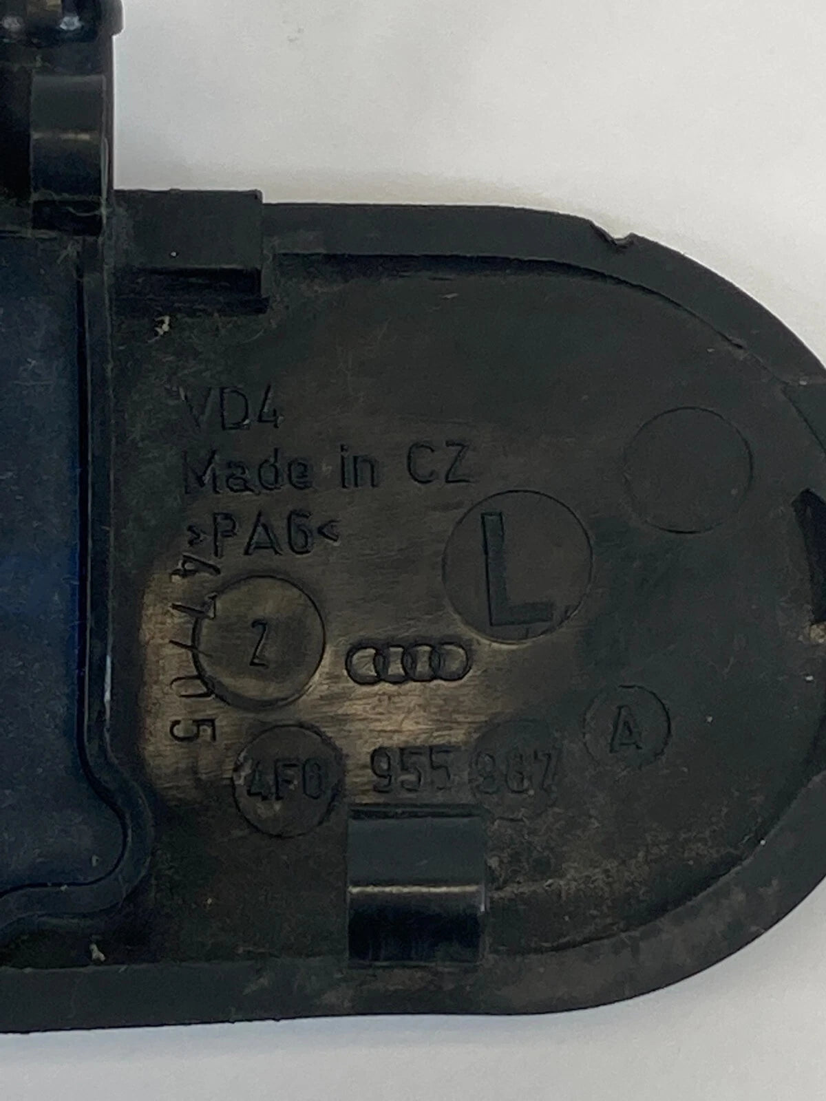 00-08 AUDI A6 QUATTRO FRONT LEFT WINDSHIELD WASHER SPRAYER JET NOZZLE 4F0955987