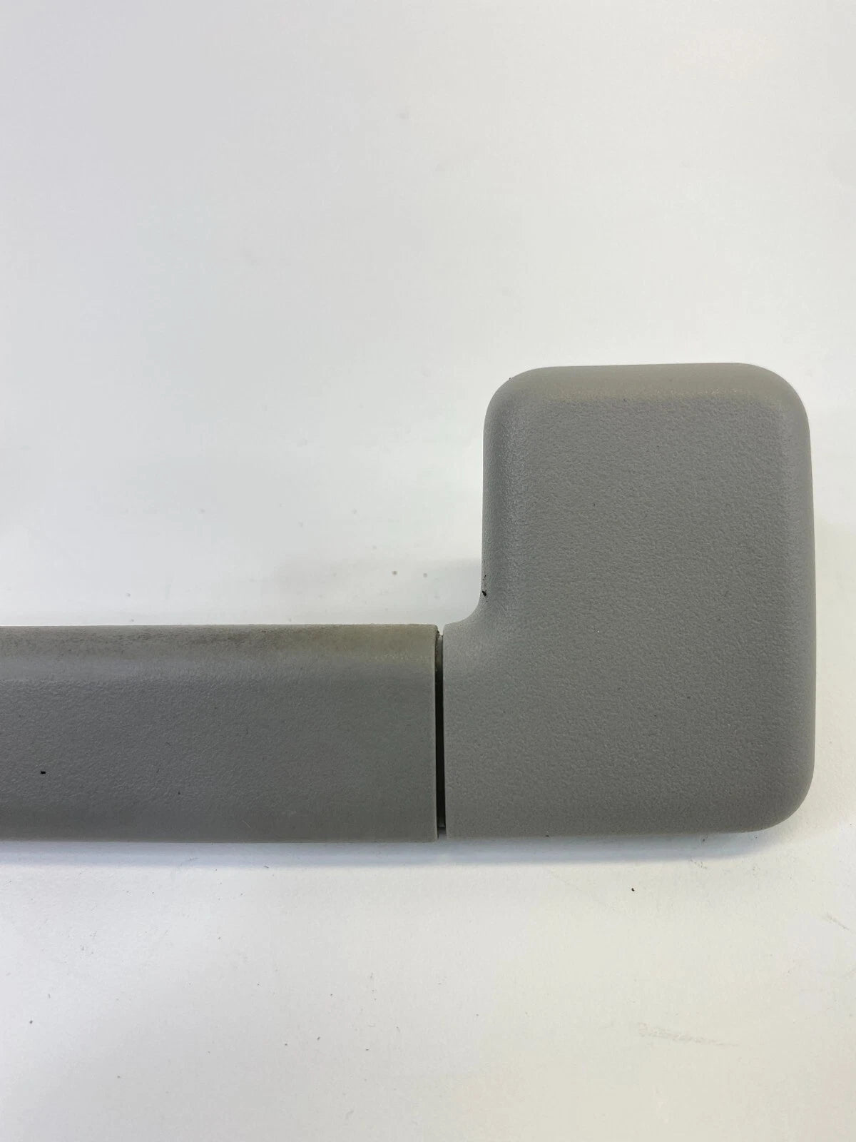 05-11 CADILLAC STS FRONT RIGHT PASSENGER SIDE INTERIOR ROOF GRAB GRAP HANDLE OEM