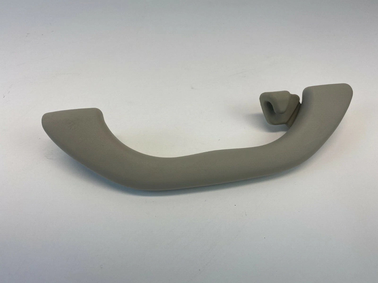 1998-2001 AUDI A4 SEDAN ROOF REAR RIGHT PASSENGER GRIP GRAB HANDLE OEM