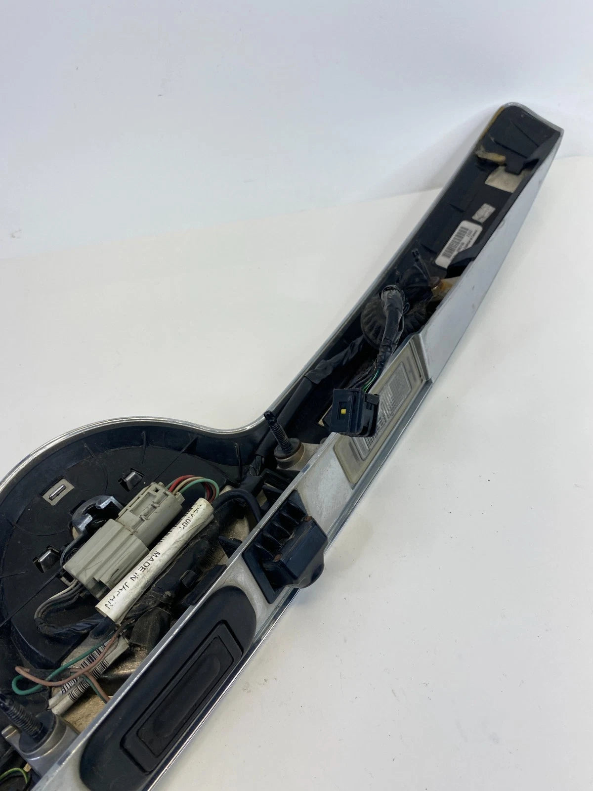 10-13 Buick LaCrosse Trunk Liftgate Lid Finish Garnish Panel Molding w/ Camera