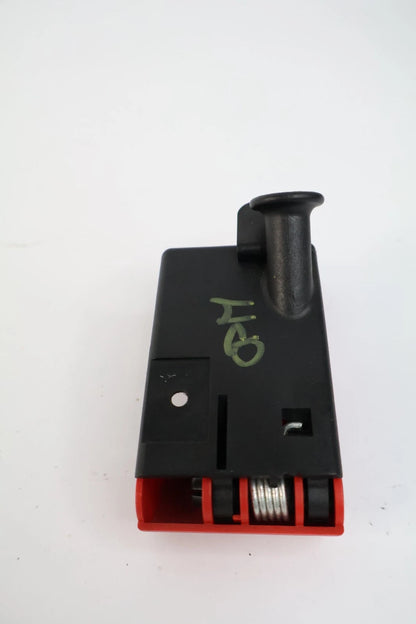 2006-2012 MERCEDES-BENZ R350 FRONT HOOD OPENER RELEASE HANDLE LEVER A1248800320