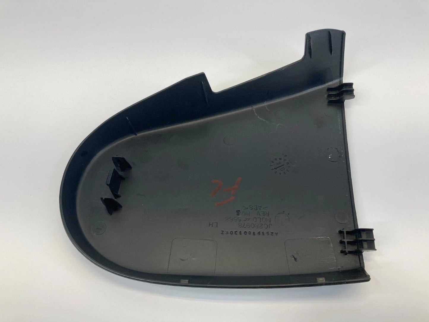 2006-2011 MERCEDES-BENZ ML350 FRONT LEFT DRIVER SIDE SEAT BELT COVER 2519180130
